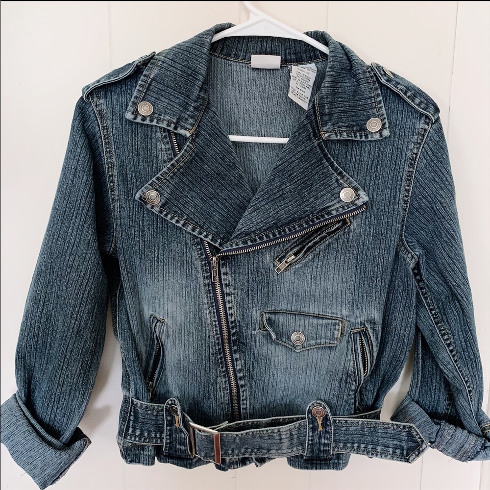 🌸 Denim Jacket